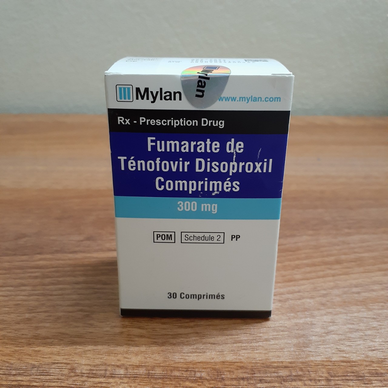 thuoc-tenofovir-disoproxil-fumarate-300mg-mua-o-dau