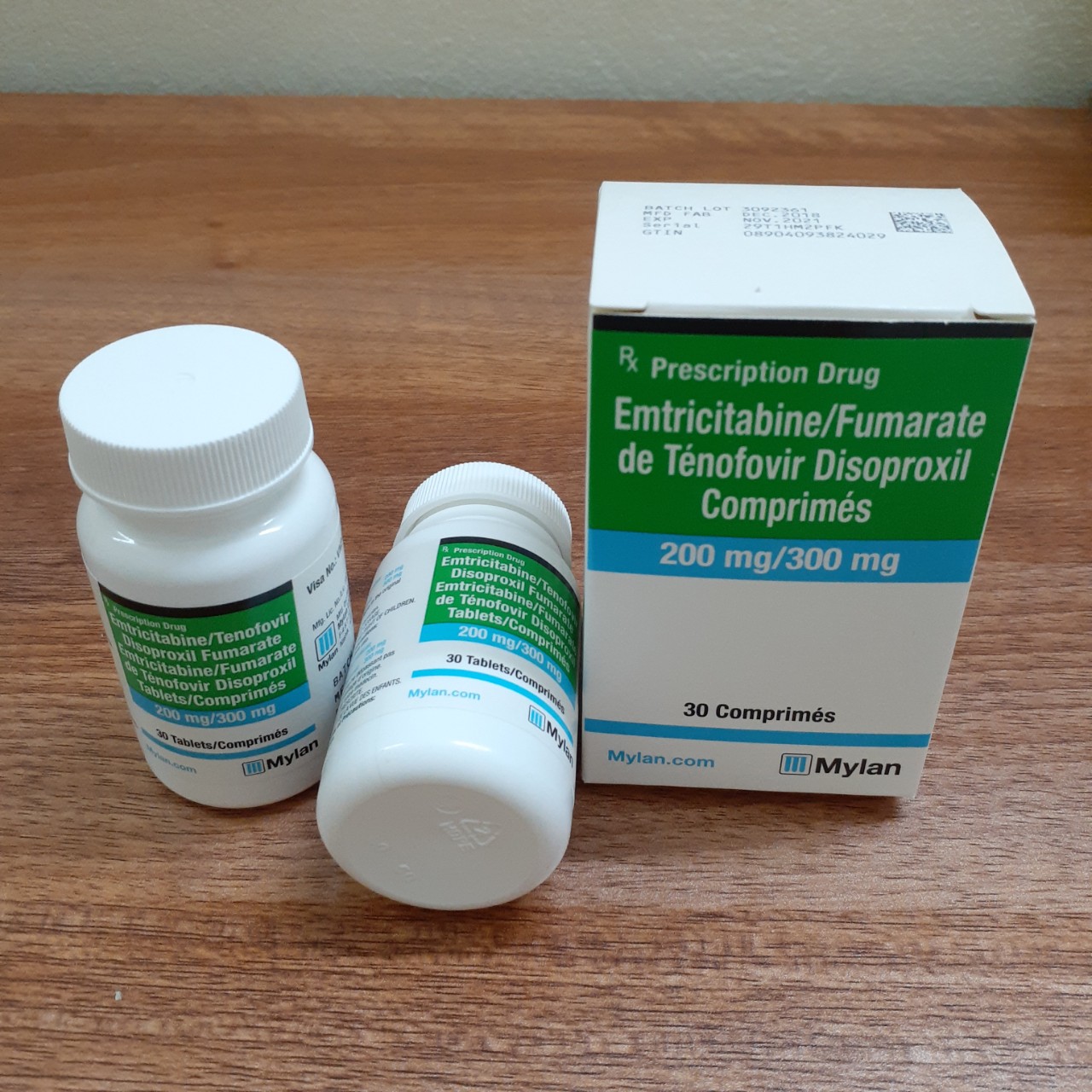 Co-may-giai-đoan-dien-bien-tu-nhien-cua-nhiem-HIV-1